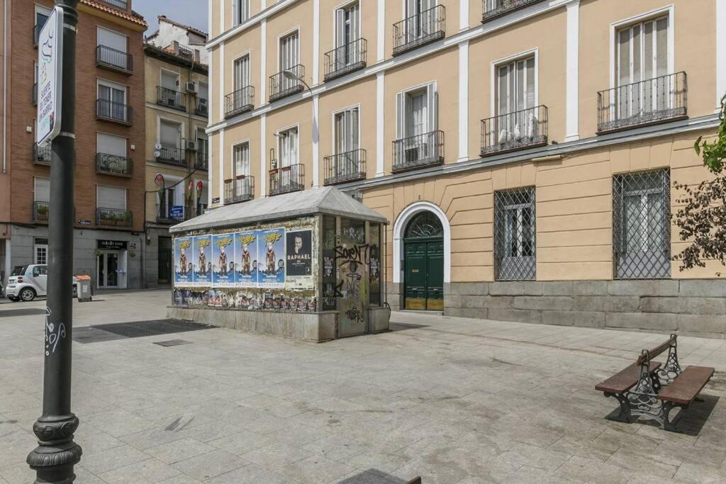 Apartamentos Plaza De Pedro Zerolo I 马德里 外观 照片
